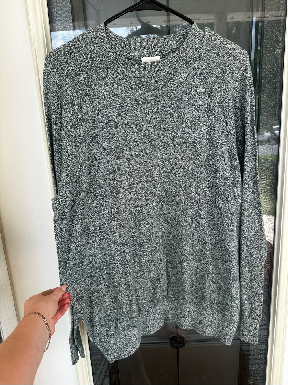 H&M Men's Marled Gray Crewneck Sweater